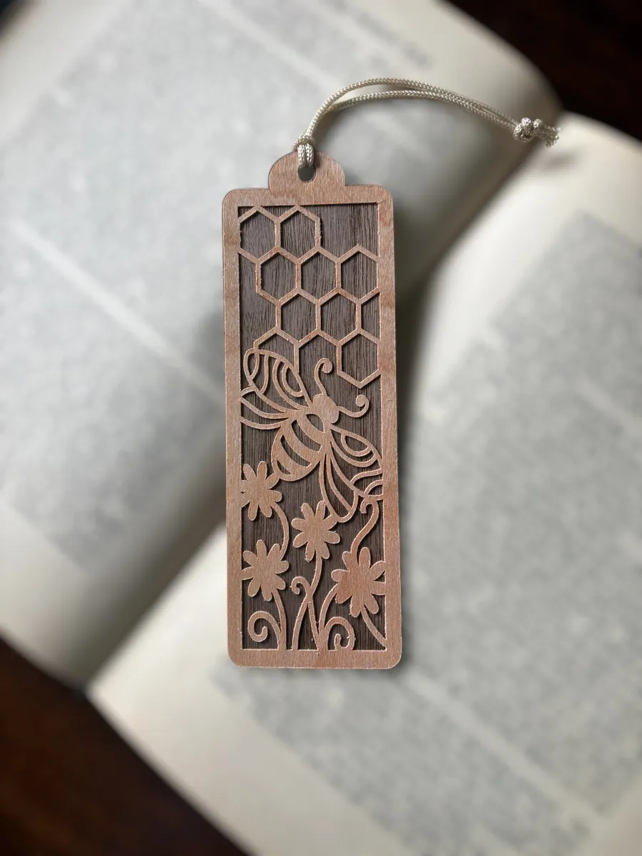 Honeycomb bookmark by Cottage Creations by Carol