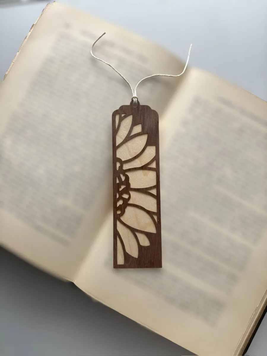 Sunflower bookmark by Cottage Creations by Carol