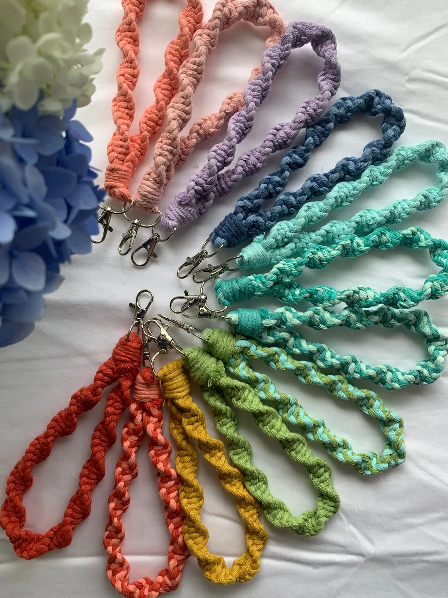 Macramé keychains by Island Fibrescapes