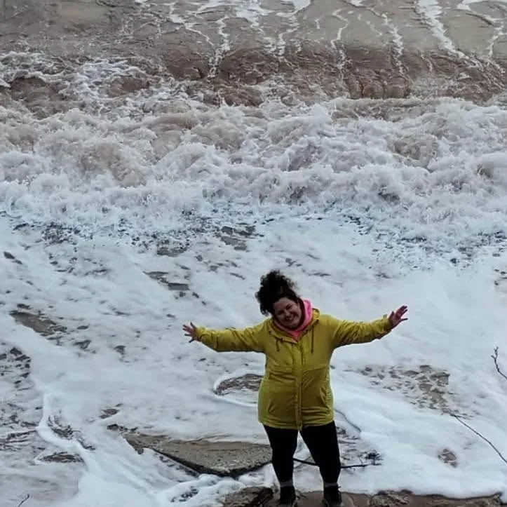 Shannon at the shore