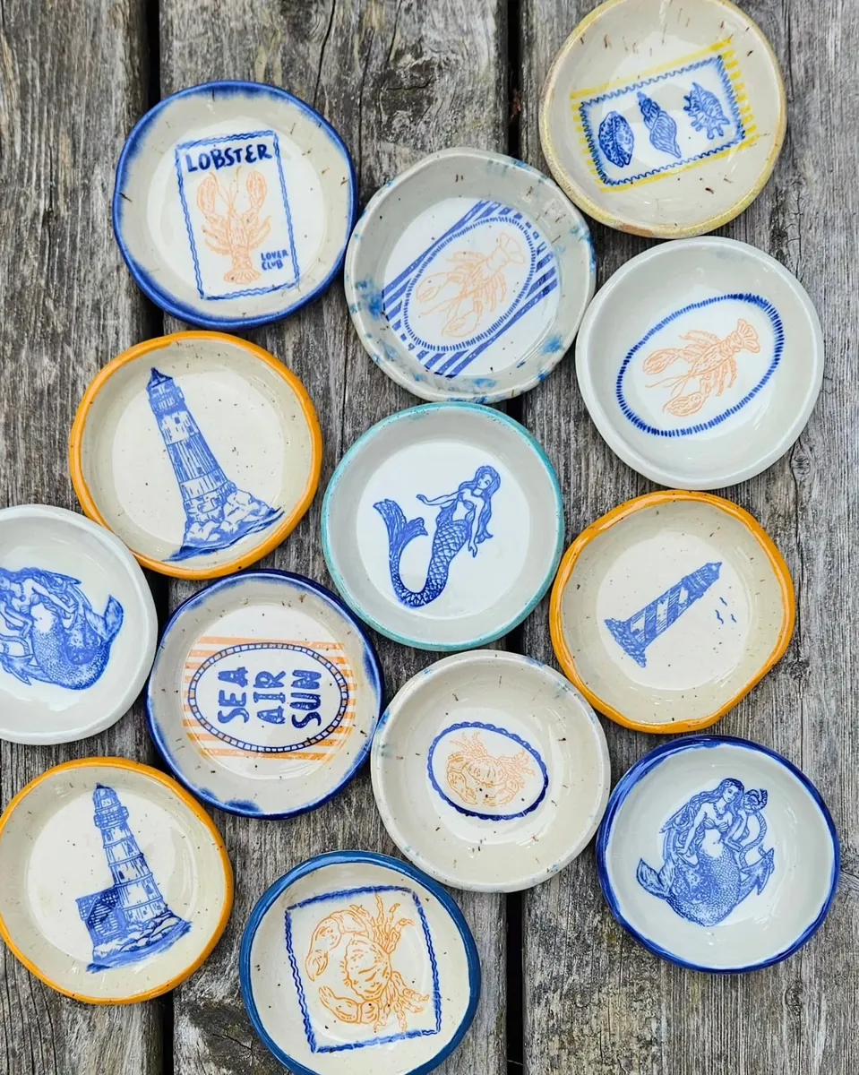 Island trinket dishes by Lindsay Bromley Pottery