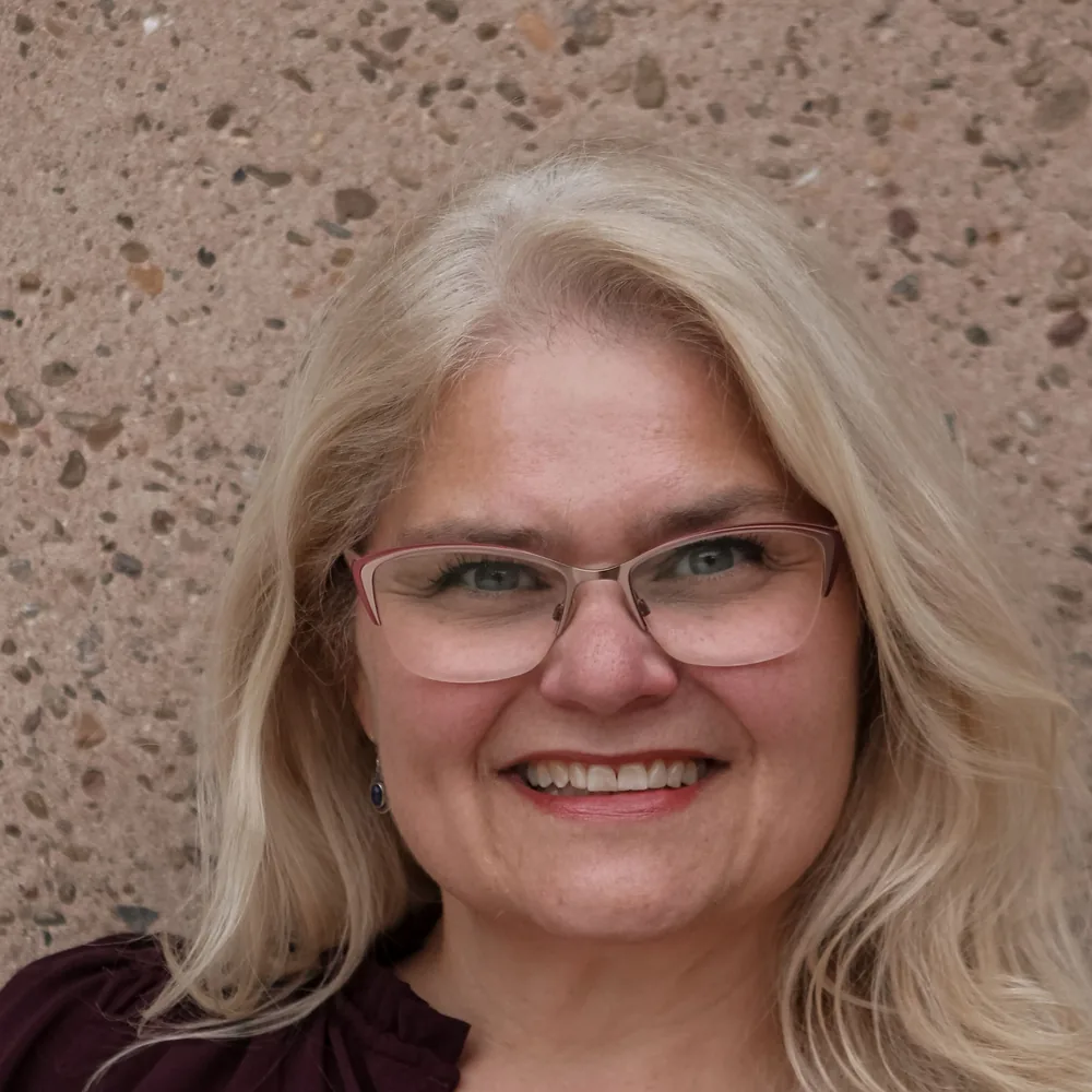 Nora Cummins